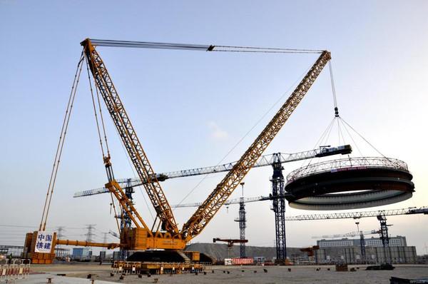 徐工2000吨级履带起重机核电吊装再启航
